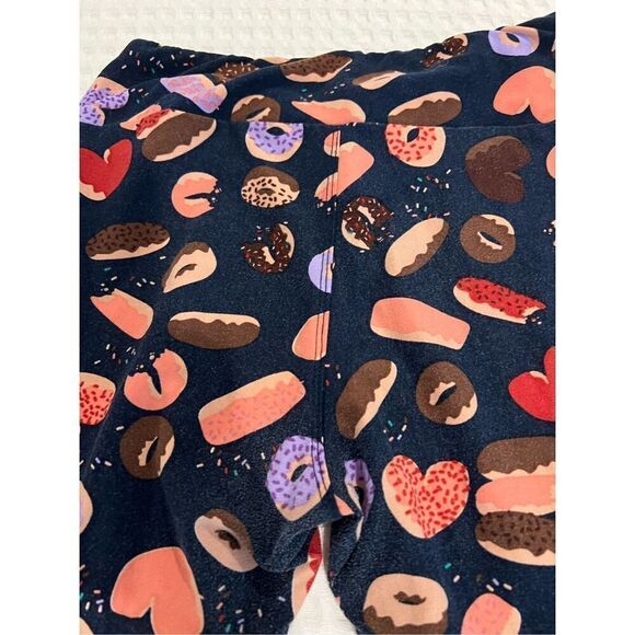 LuLaRoe one size Leggings donut pattern - Picture 11 of 11